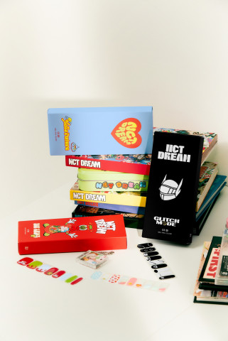NCT DREAM 젤 네일 글레이즈