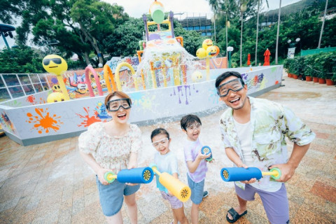Ocean Park x AEON Card - emoji® Summer Splash 2023 (Photo: Ocean Park Hong Kong)