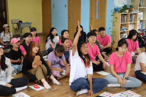 SDGs(지속가능발전목표) 목표 달성을 위한 한-몽 청소년의 활동 모습