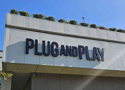 9월 12일(현지 시각) 실리콘밸리 플러그 앤드 플레이(PLUG AND PLAY) 본사에 방문한 스마트동스쿨