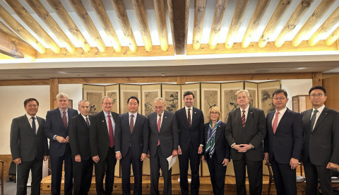 왼쪽부터 박정호 SK하이닉스 부회장, Bill Cassidy 루이지애나 공화당 상원의원, Philip S. Goldberg 주한 미국대사, Mike Crepo 아이다호 공화당 상원
