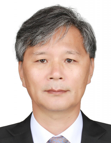 건국대학교 김진회 교수