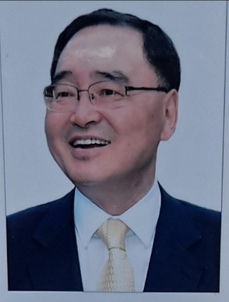 국가원로회의 신임 상임의장 정홍원 전 국무총리