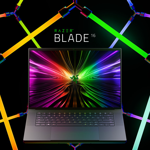 Razer Blade 16 OLED모델