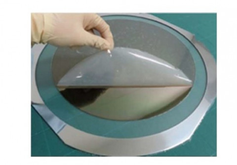 Easy removal of temporary bonding film by peeling off (Photo: Business Wire)