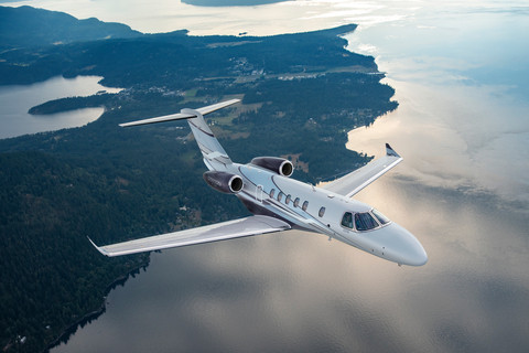 The new Cessna Citation CJ4 Gen3, expected to be included under the 525 type rating, elevates the pi