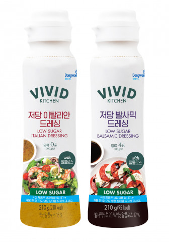 동원홈푸드가 출시한 비비드키친 저당 드레싱 2종(이탈리안, 발사믹)