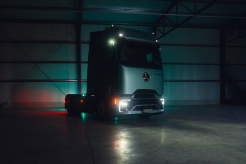 뉴 악트로스 L 프로캐빈(The New Actros L with ProCabin)