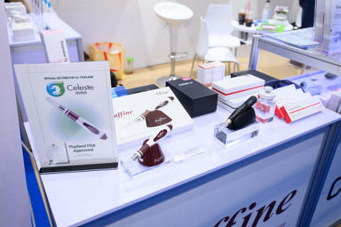 6월 25일~27일 태국 방콕에서 개최된 ‘Cosmoprof CBE Asean Bangkok’ 전시회에서 선보인 우리메카 마이크로니들링 기기