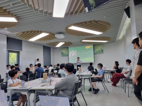 ‘2025 게임(디지털) 과몰입 해소를 위한 청소년 인문치유 캠프(수도권 2회차)’가 성공리에 개최됐다(ⓒ게임문화재단)