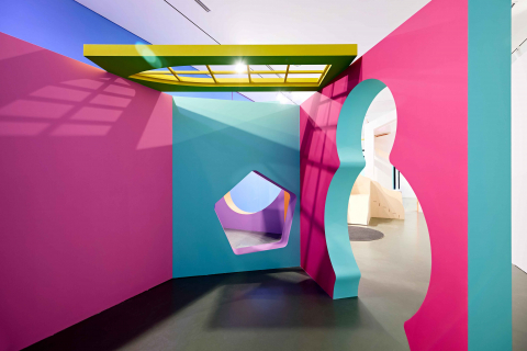 전시실 전경(1부 데니스 오펜하임)