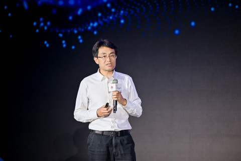 장싱샹(Jiang Xingxiang) 윈난건설투자지주그룹(YCIH) 부총괄