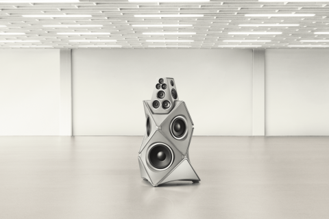 뱅앤올룹슨, 100년의 음향 장인정신을 새롭게 재해석한 ‘베오랩 90 타이탄 에디션’ 공개