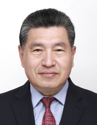 2025년 ‘창립 25주년 합동시상식’을 주최한 남북청소년중앙연맹 총재 정경석