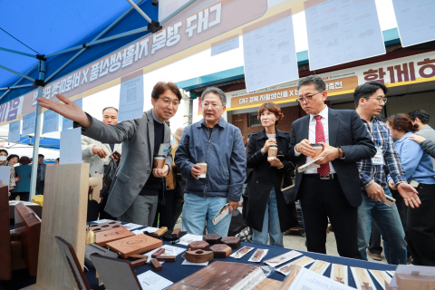 대구·경북 자활생산품X바로마켓 판촉전 ‘함께하장’ 현장
