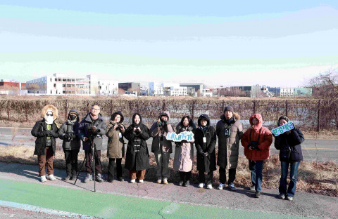 환경재단 ‘새새각각’ 노랑부리저어새 탐조 프로그램 현장(출처: 환경재단)