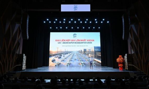응우옌 꾸옥 중(Nguyen Quoc Dung) CT Group 대표는 ‘UAV-아세안 슈퍼 본부 연합(UAV-ASEAN Super Headquarter Union)’에 대한 투자