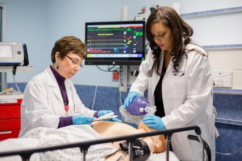 세인트 조지 대학교, 글로벌 역량 갖춘 한국인 의사 양성 위한 영국 임상 실습 중요성 강조