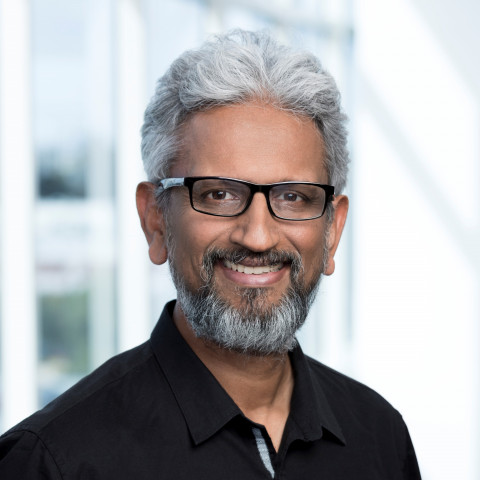 Raja Koduri, Founder and CEO, OXMIQ Labs.