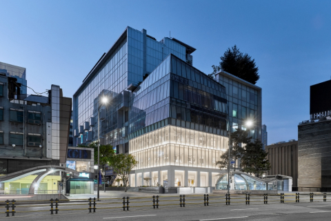 명동 눈스퀘어 전경