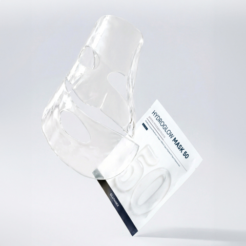 광채 타이트닝의 핵심 배합이 담긴 하이드로필름 마스크(제공: 글루타넥스)