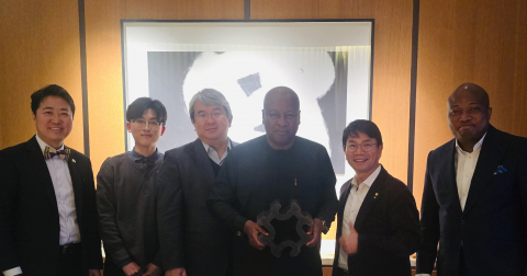 존 드라마니 마하마(John Dramani Mahama) 가나 대통령이 13일 서울 신라호텔에서 열린 친환경 ‘에코C큐브’ 기술에 대한 설명회에 참석해 에코C큐브를 통한 가나의 플