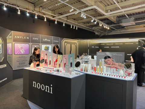 성수 우즈 유니버스 내 누니 팝업스토어 전경