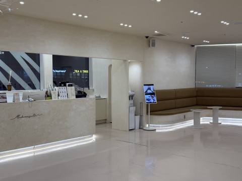 마드모아젤 4호점 내부 전경