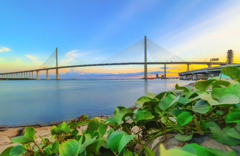 OVERALL WINNER: Pillars Across the Sea by Celbert Palaganas, Cebu City, Philippines