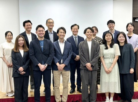 사회적가치연구원(CSES)과 일본펀드레이징협회(JFRA), 사업 참여기관 관계자들이 27일 일본 도쿄 AP Tokyo Marunouchi에서 열린 ‘Outcome Fund for 