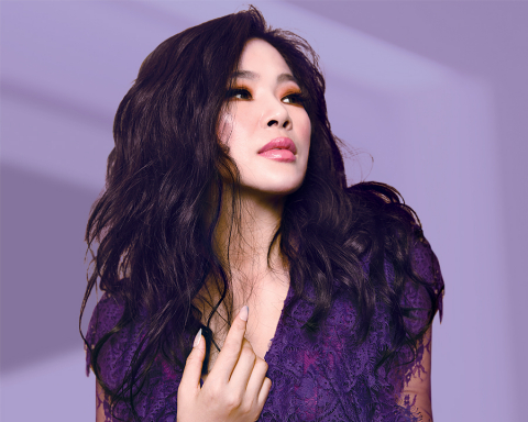 ‘나를 찾아가는 길 : 치유를 위한 선명상 음악회’의 총연출과 음악감독을 맡은 재즈 보컬리스트 웅산