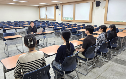 건국대학교 대학일자리플러스사업단이 ‘2026학년도 1학기 대기업 취업 면접완성 프로그램’을 성공적으로 마무리했다