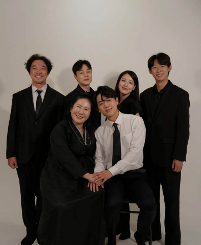 아트크루 훌륭한 극단, 블랙코미디 연극 나의 장례식 출연 배우