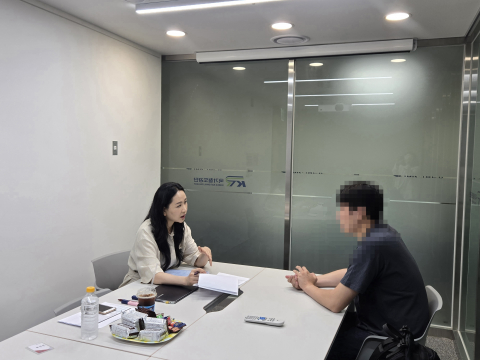 안산역 KR스타트업라운지에서 ‘2026 TU 위클리 취업스쿨’ 1:1 취업 상담을 운영하고 있다