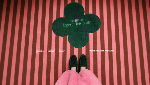 ‘민투헤즈컴(M2HHC)’ A LUCKY THING RUG