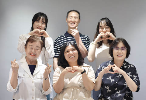 전시 ‘안부 - 보이지 않는 안부를 묻다’에 참여하는 시각장애 예술가 6인