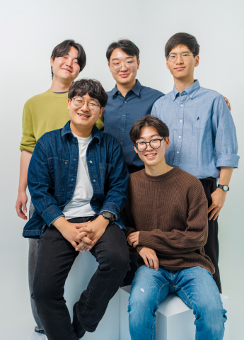 셈틀 임직원. 왼쪽 위부터 시계방향으로 김서진, 오현우, 양우림, 최지운, 박승민