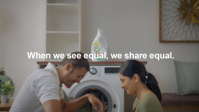 Ariel India's New Film- #SeeEqual to #ShareTheLoad Goes Viral
