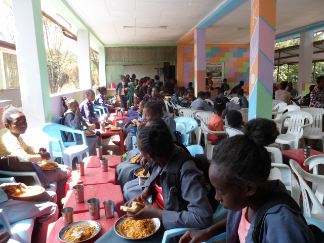 캐럿글로벌 500인의 식탁 1일 주방장 급식의 날 아동들