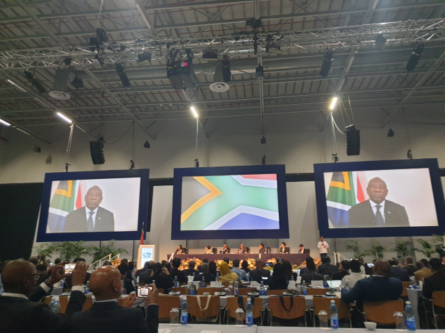 남아프리카공화국 시릴 라마포사(Cyril Ramaphosa) 대통령이 제 5차 A-WEB 총회에서 개막사를 하고 있다