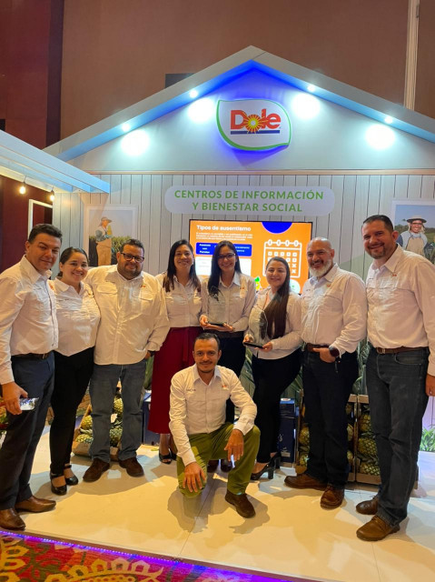 Dole Pineapples Group Receives Grand Winner Award for Social Responsibility in Costa Rica