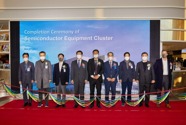 SurplusGLOBAL held a Semiconductor Equipment Cluster Completion Ceremony