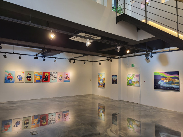 아산갤러리서 열리는 ‘몽쇼-패러디(MONGCHOT-PARODY)’ 전시장 전경