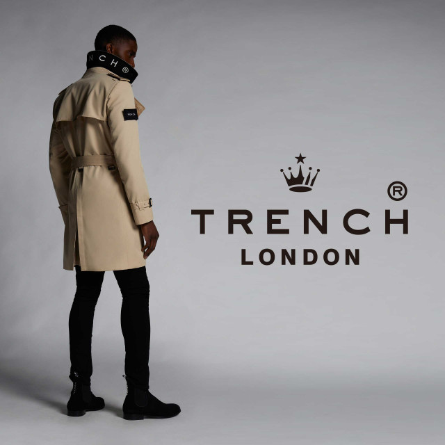 트렌치 런던의 남성용 코트