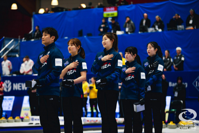 2023 여자컬링 세계선수권대회에 참가 중인 여자컬링 국가대표팀(사진: 세계컬링연맹(Wcf))
