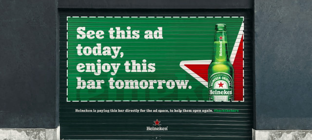 ‘셔터 광고(Shutter Ads)’(이미지: 유튜브 채널 ‘LLLLITL’ - ‘Heineken - Shutter Ads (case study)’ 영상 갈무리)