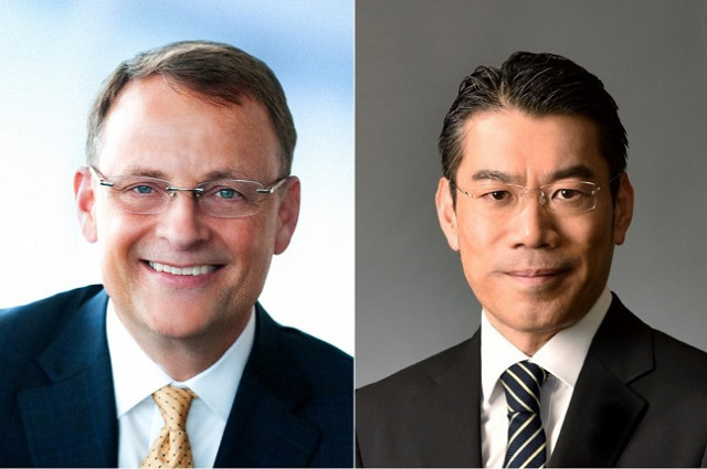 왼쪽부터 Evident의 신임 CEO인 Wes Pringle, 사장 겸 COO인 Hiroyuki Yoshimoto