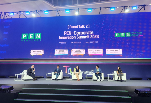‘2023 PEN Corporate Innovation Summit’ 행사가 14일부터 15일까지 2일간 동대문디자인플라자와 서울창업허브 M+에서 진행된다. 사진은 패널토크 모습(제공: 펜벤처스)