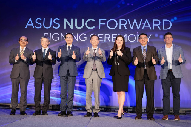 인텔 NUC 제품군 인수를 위한 인텔과의 협약 체결