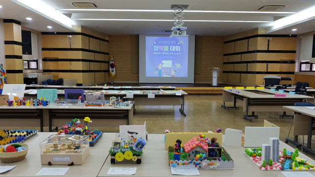 경기남부지원단이 ‘나답게 크는 아이’ 지원사업 창작물 대회를 개최했다